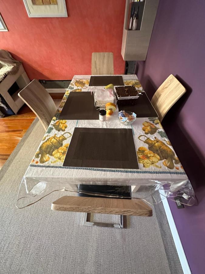 Apartament Madera De Olmo Madryt Zewnętrze zdjęcie